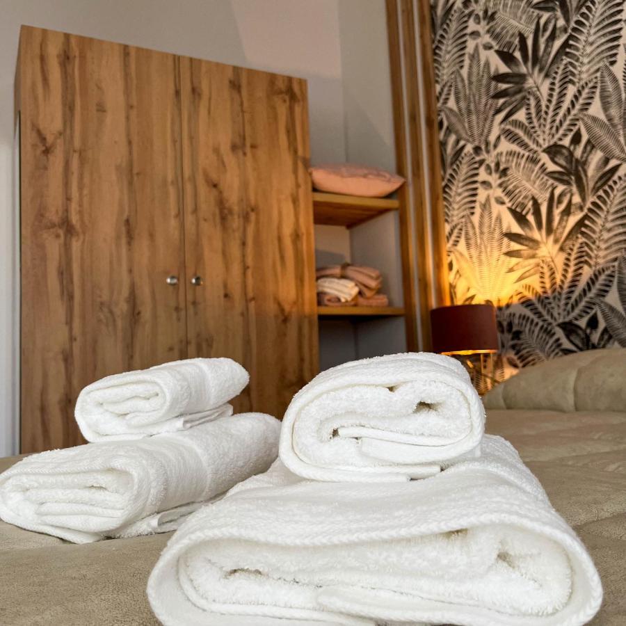 Halicyae Bed And Breakfast Salemi Bagian luar foto